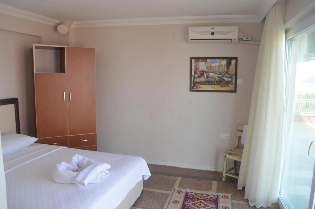 Tunc Otel 0*
