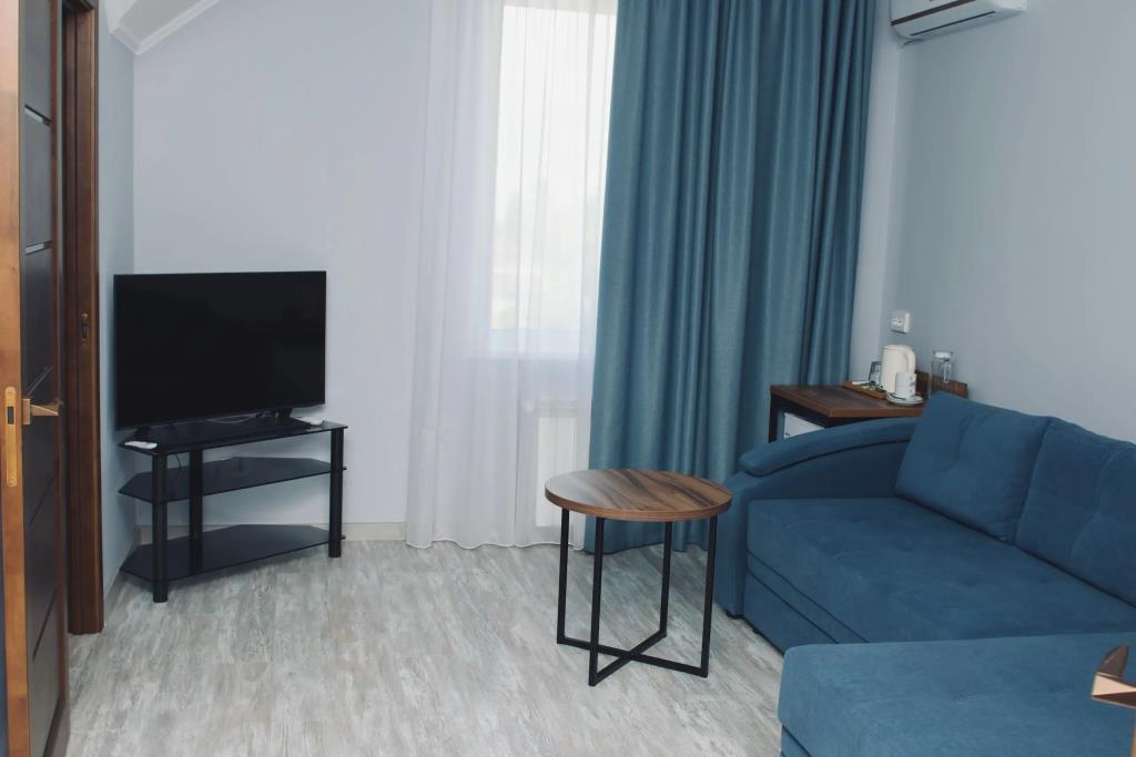 Brig Hotel 0*