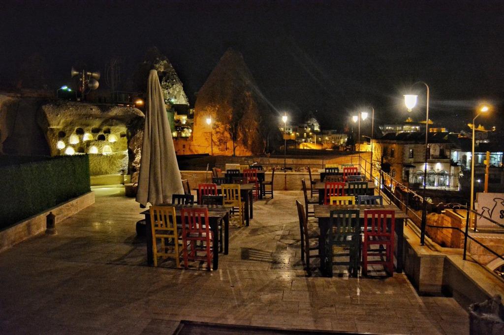 Emit Cave Hotel 0*