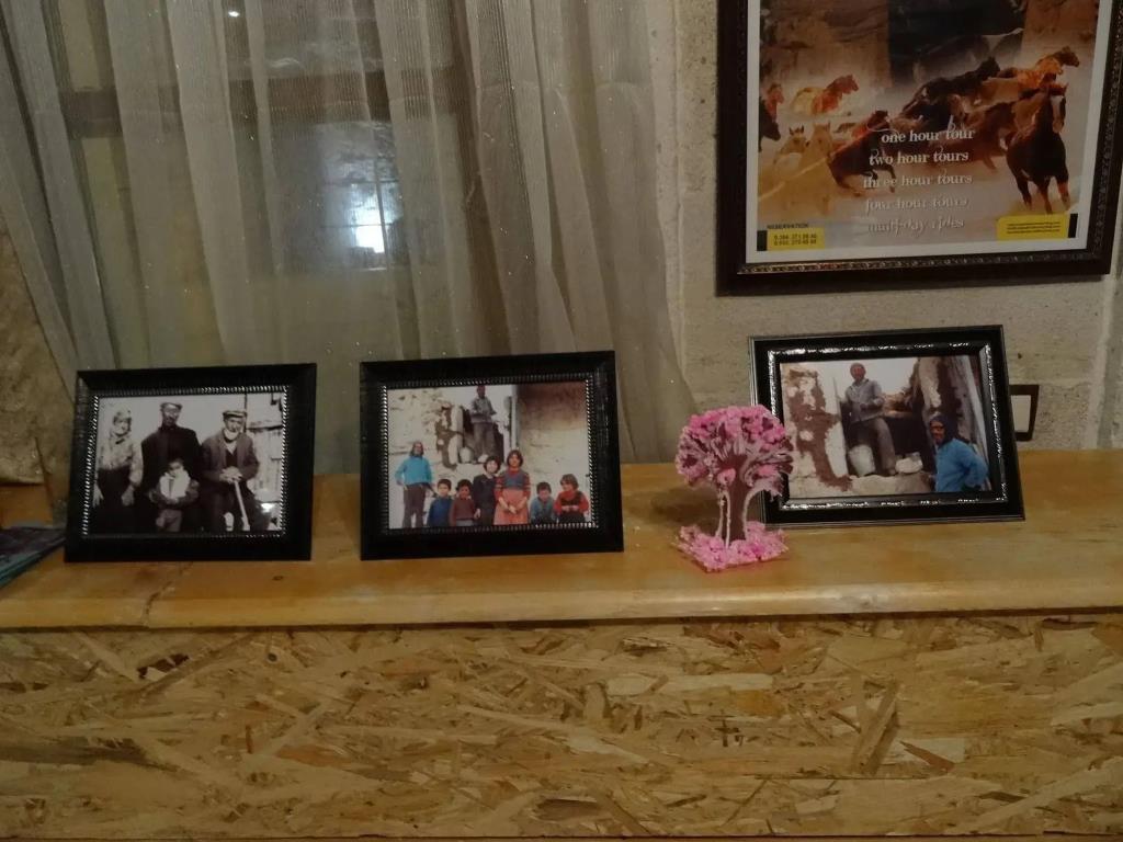 Emit Cave Hotel 0*