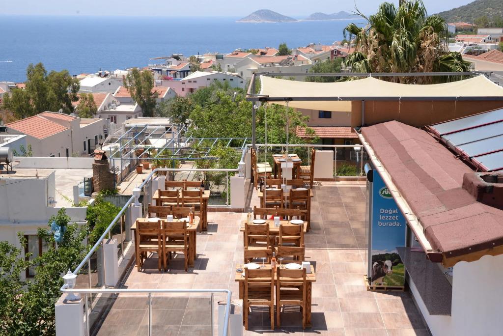 Neruda Hotel 0*