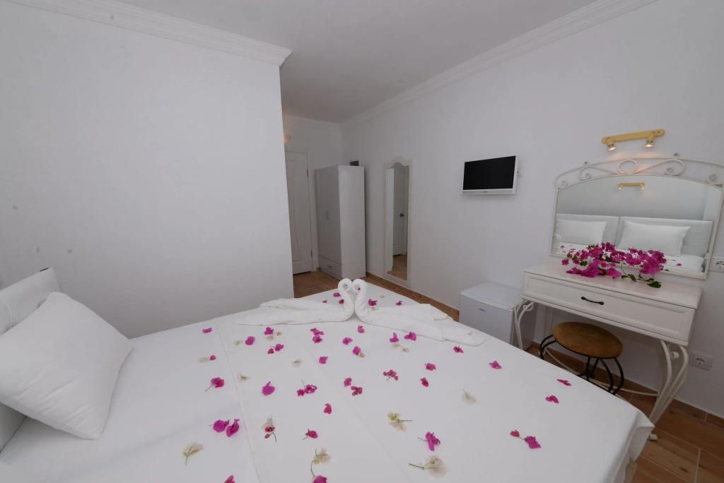 Neruda Hotel 0*