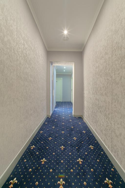 Mira Hotel 3*