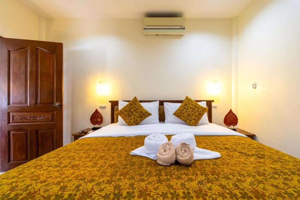 Siam Court 3*