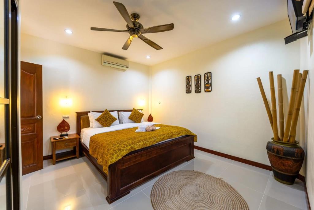 Siam Court 3*
