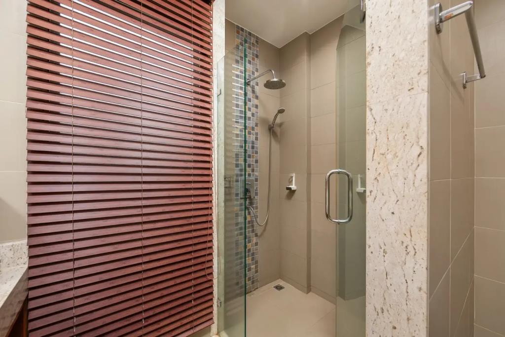 Nai Harn Pool Villa Bond, Villa 0*