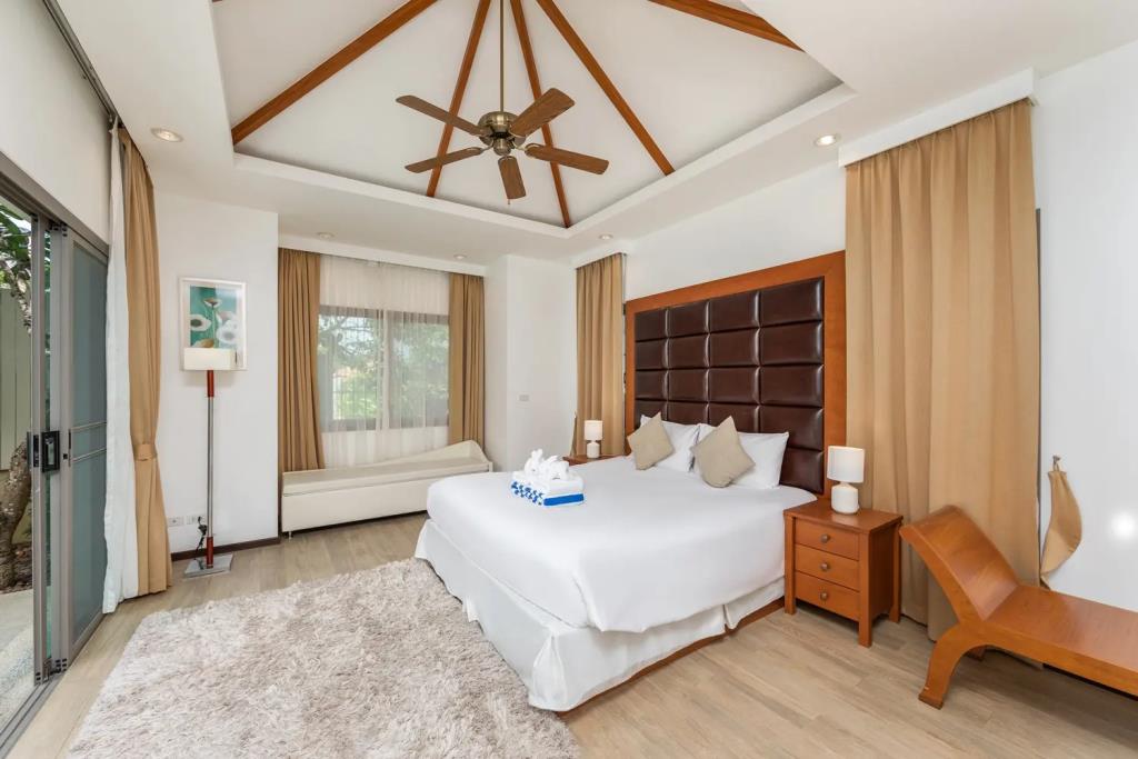 Nai Harn Pool Villa Bond, Villa 0*