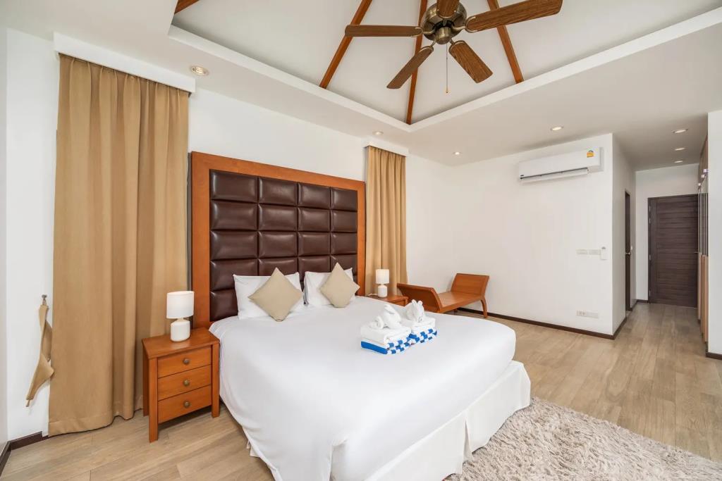 Nai Harn Pool Villa Bond, Villa 0*