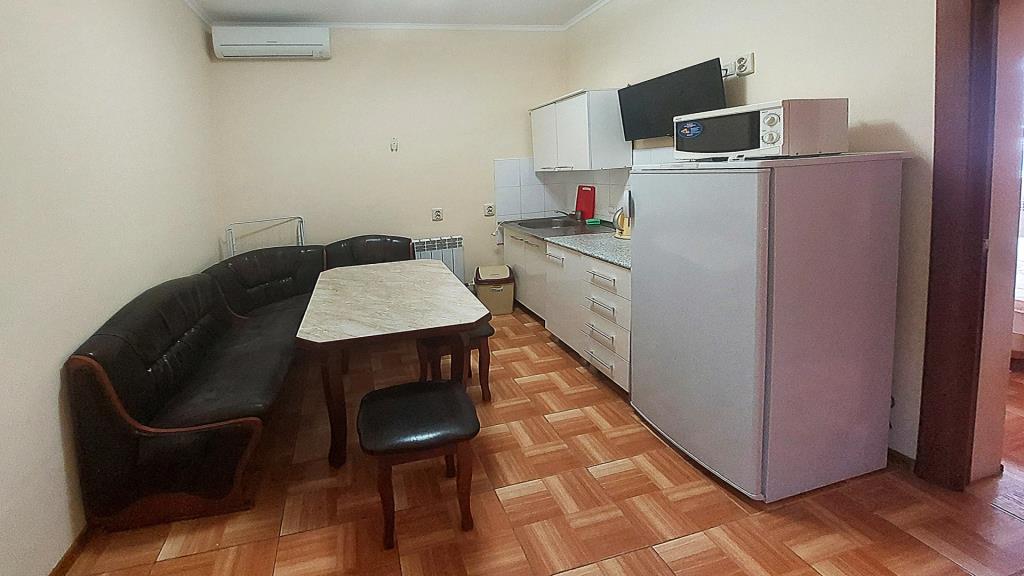 Briz Hotel 0*