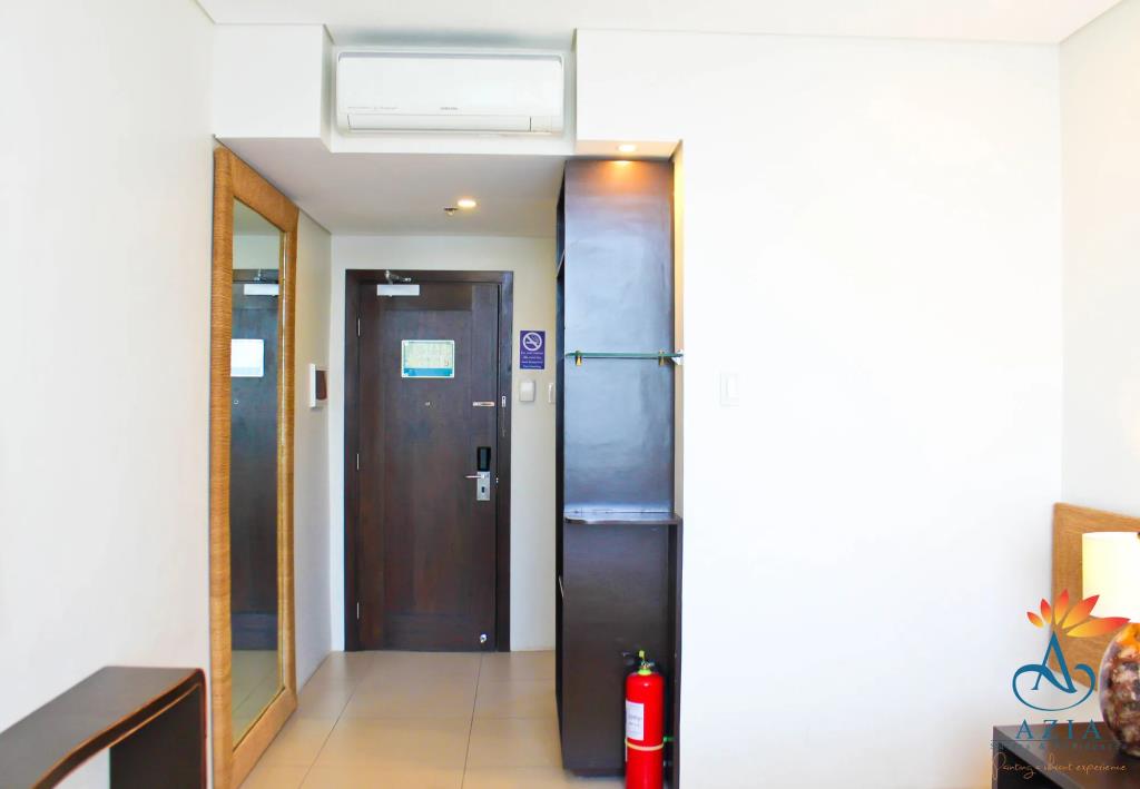 Azia Suites and Residences 3*