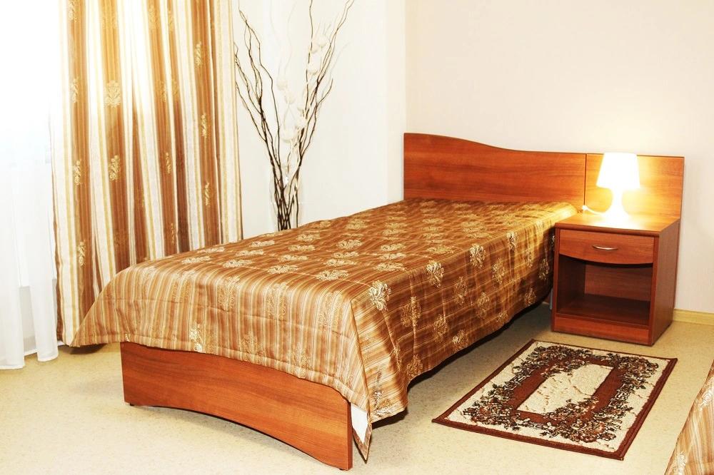 Avtograd Hotel 0*
