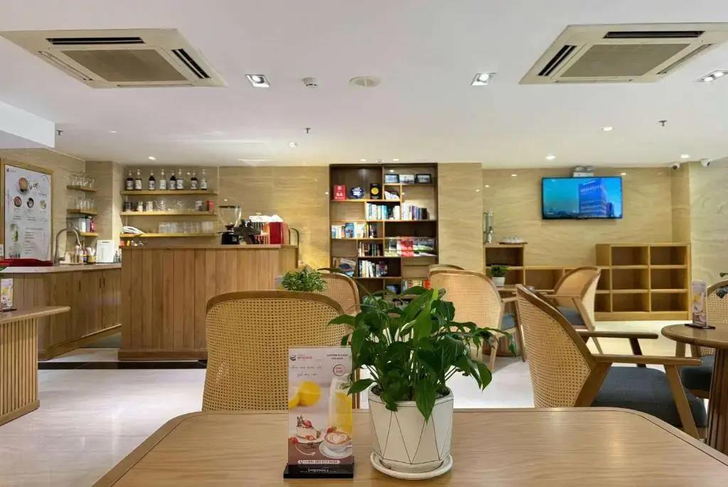 Adora Mira Hotel 4*