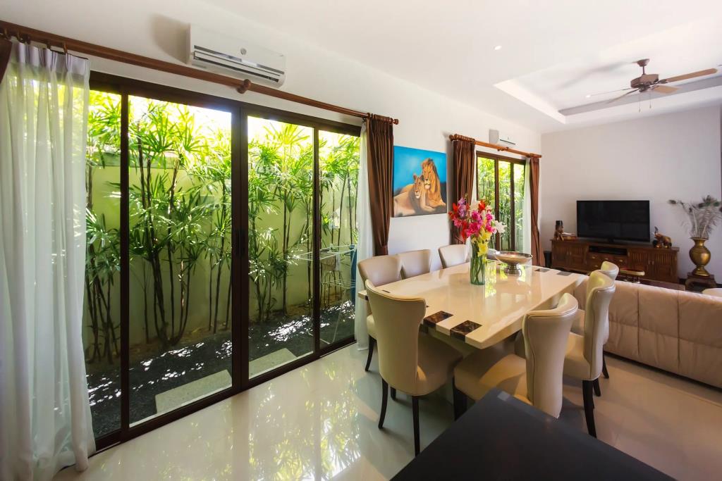 Lorangi Villa 0*