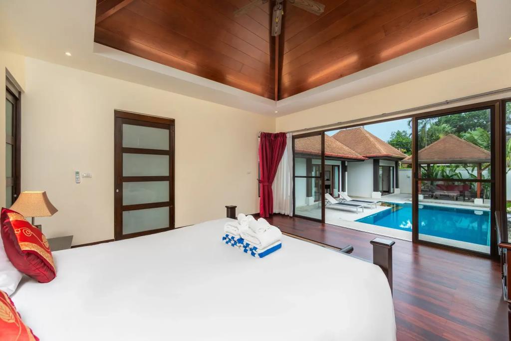Lorangi Villa 0*