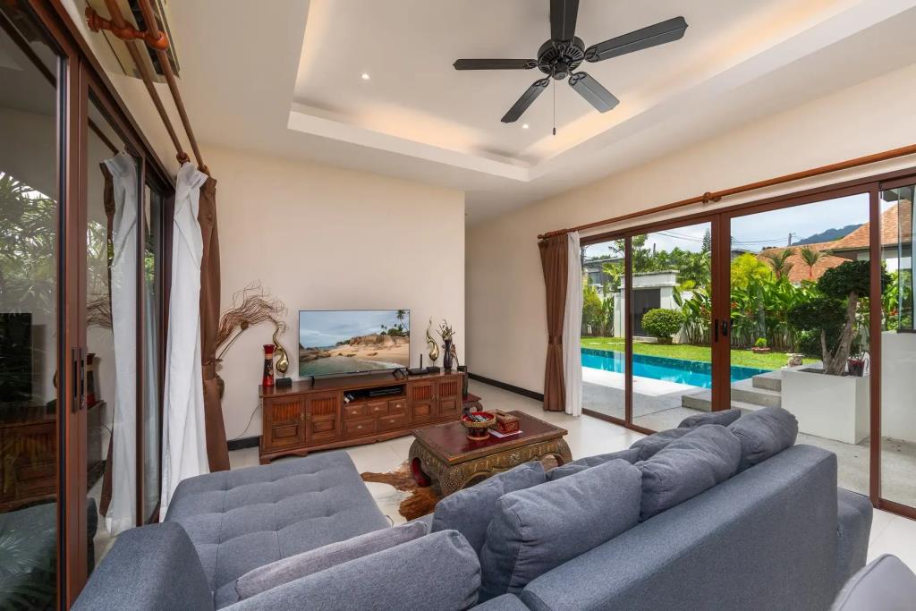 Lorangi Villa 0*