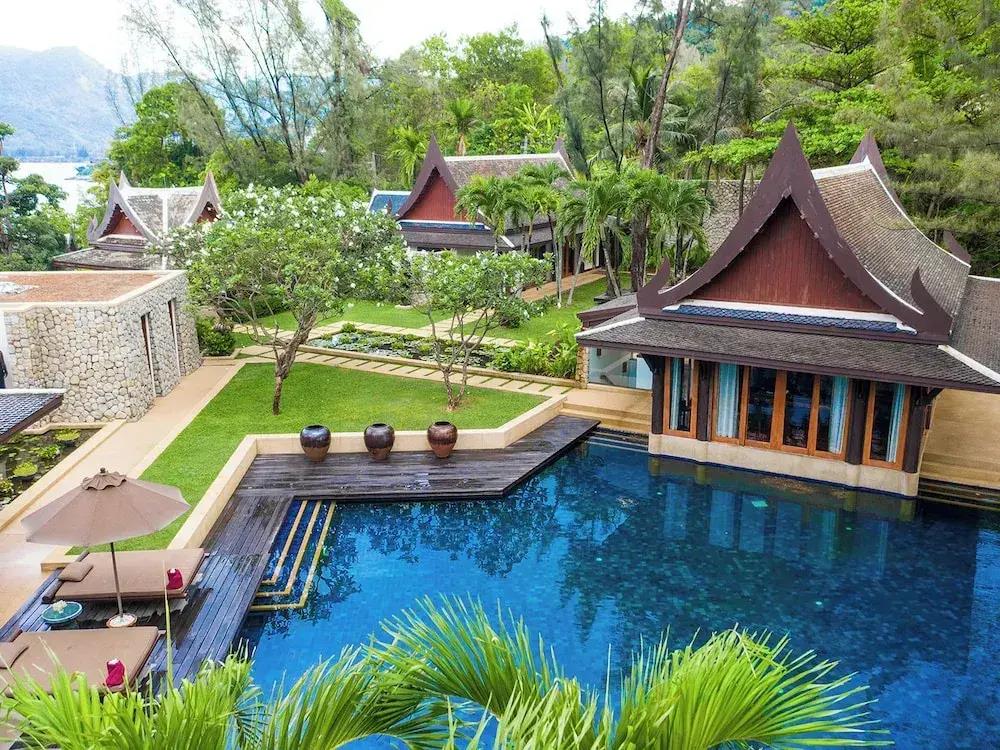 Villa Chada 0*