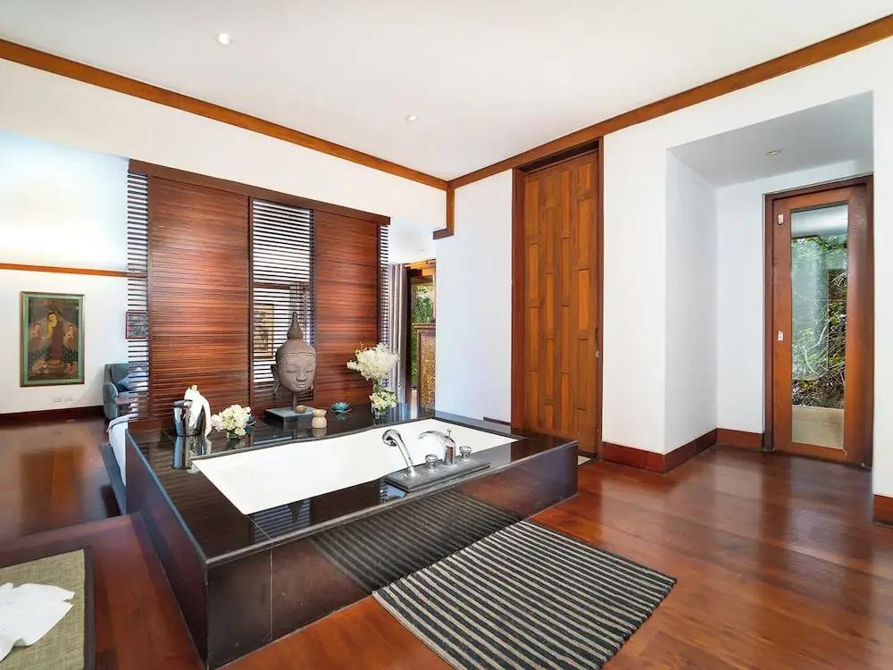 Villa Chada 0*