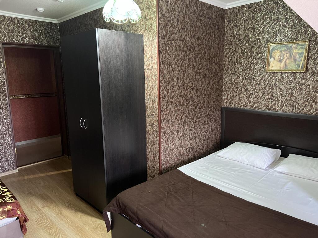 5 Seasons Mini-Hotel 0*