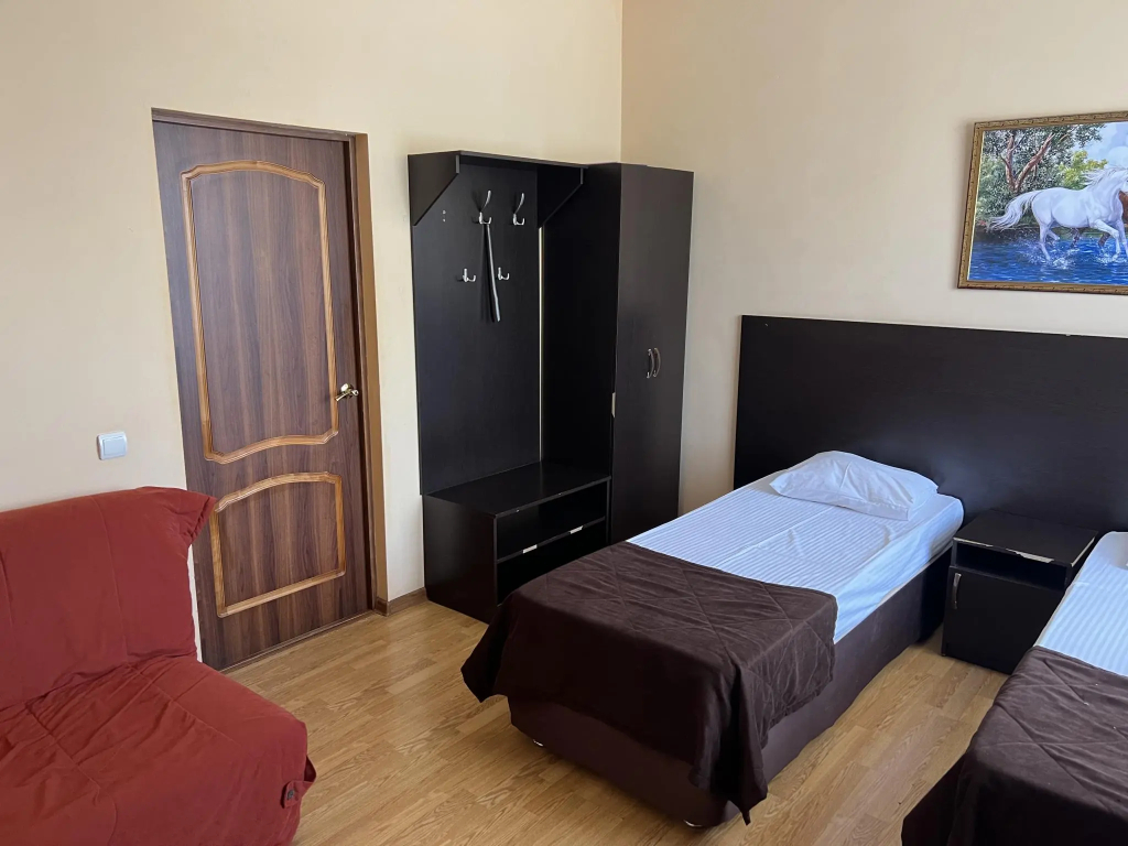 5 Seasons Mini-Hotel 0*
