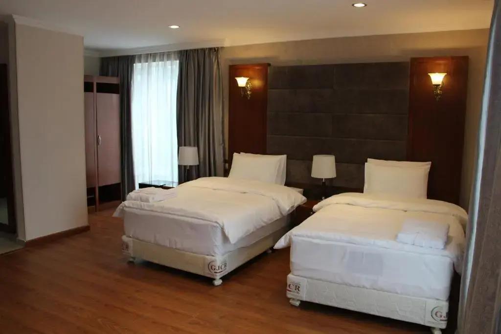 Hotel Park Green 3*