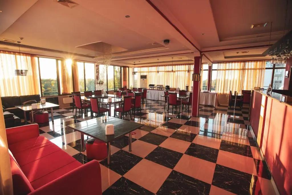 Hotel Park Green 3*