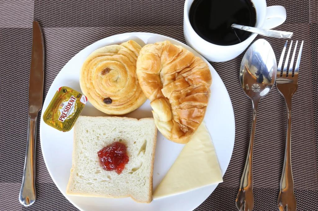 Au Viet Hotel 3*