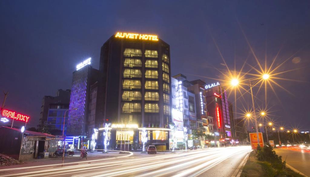 Au Viet Hotel 3*