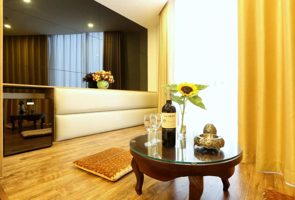 Au Viet Hotel 3*