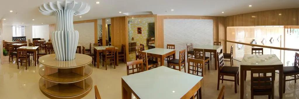 Hoa Phong Hotel 3*