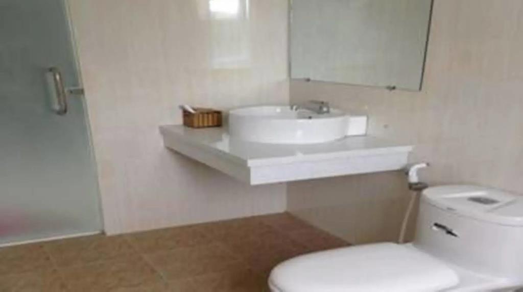 Hoa Phong Hotel 3*
