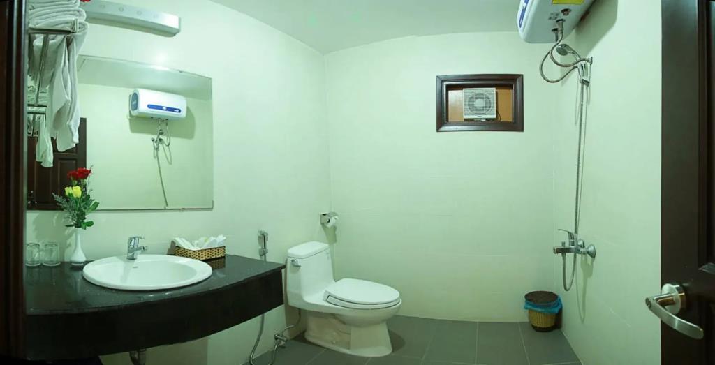 Hoa Phong Hotel 3*