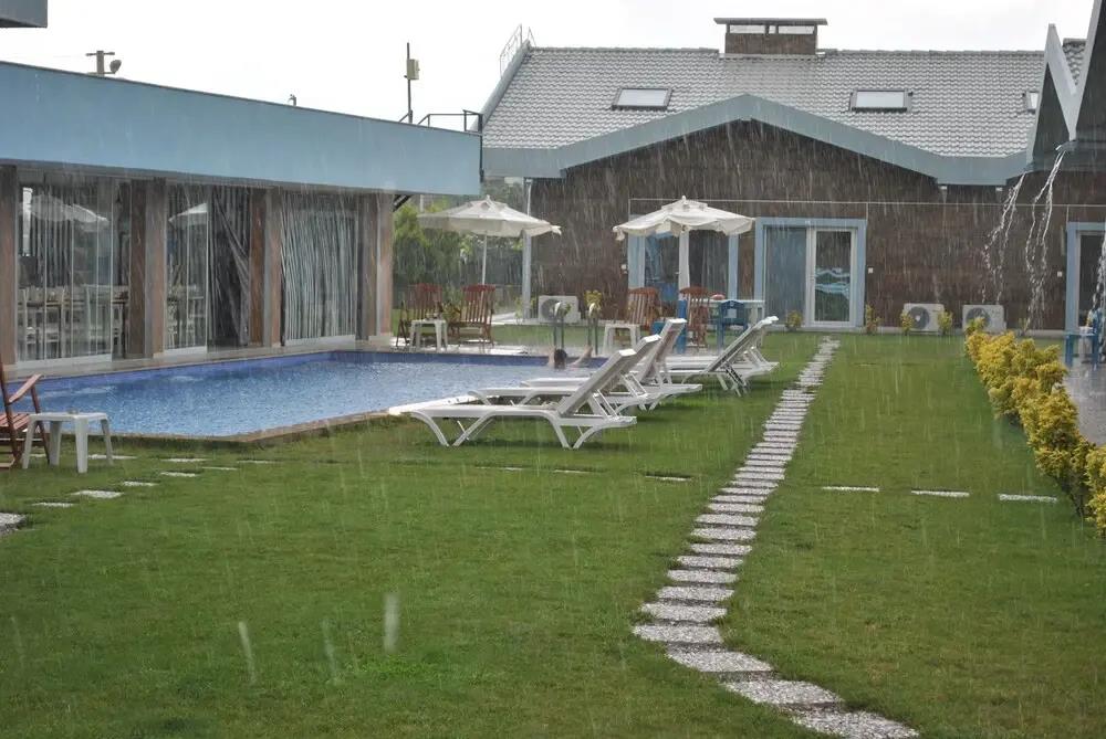 La Vida Otel 0*