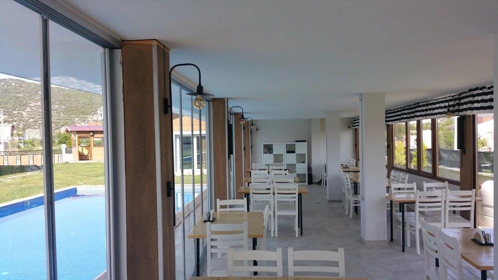 La Vida Otel 0*