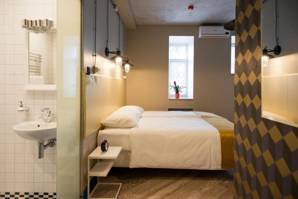 Hotel Che 0*