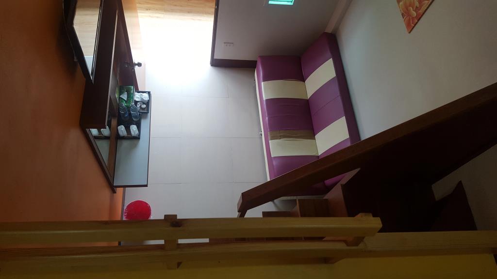 First & Frang Hotel 2*