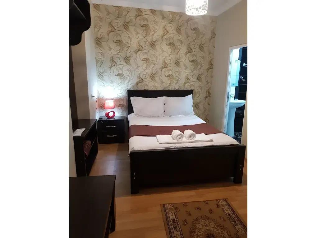 Hotel Mariana 3*