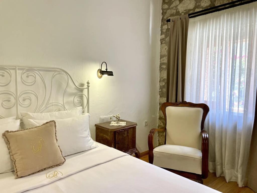 Krem Hotel 0*