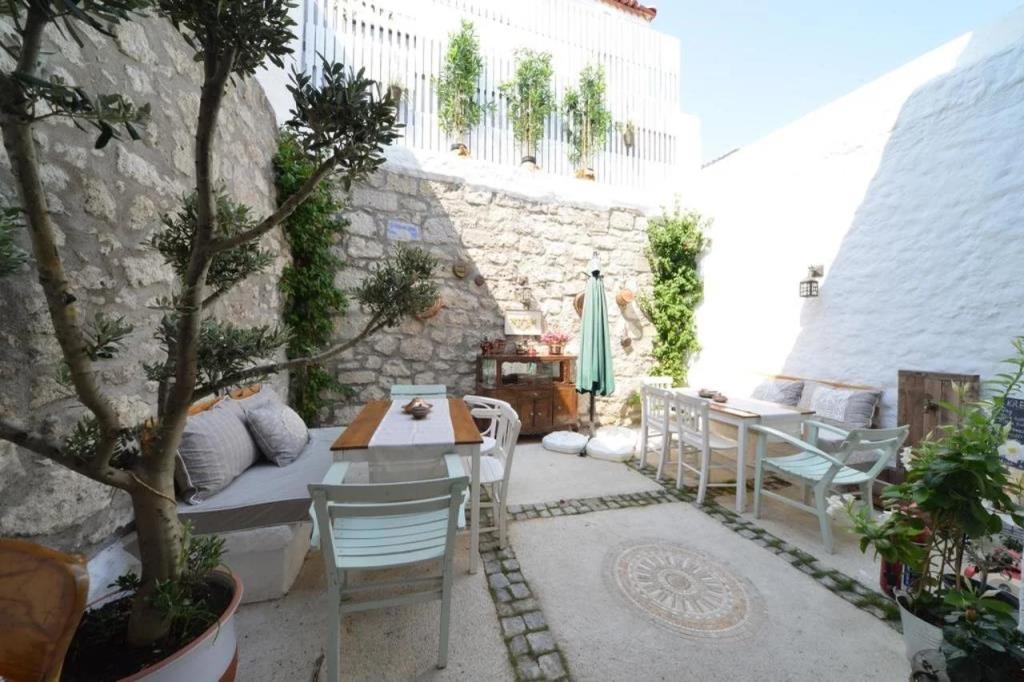 Krem Hotel 0*