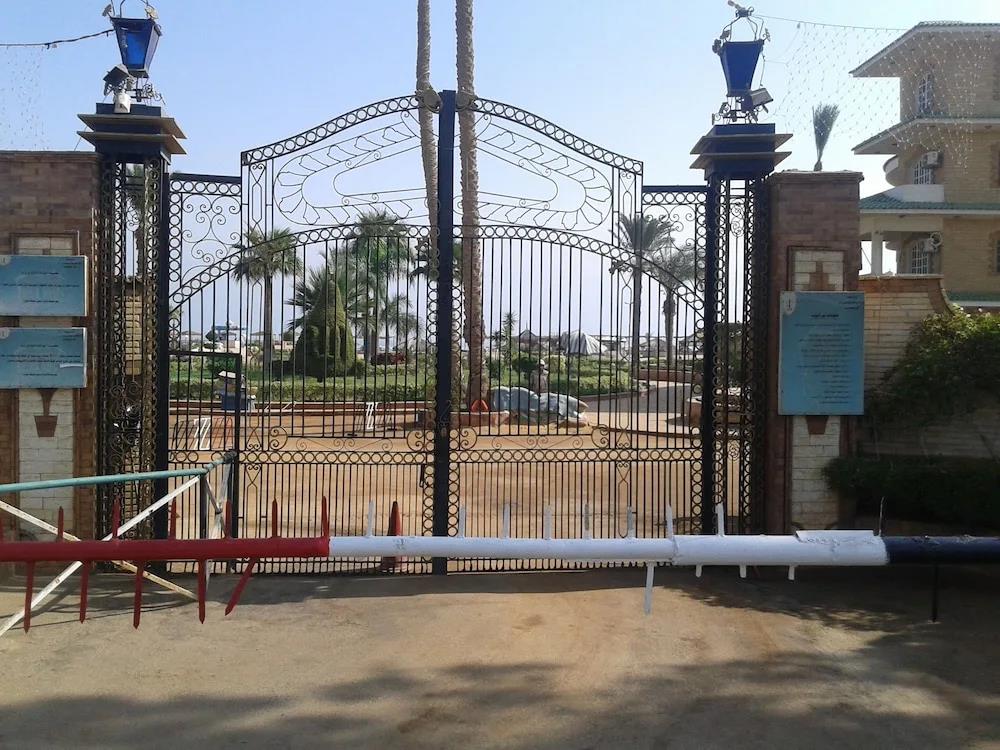 Fanara Apartments Armed Forces 0*