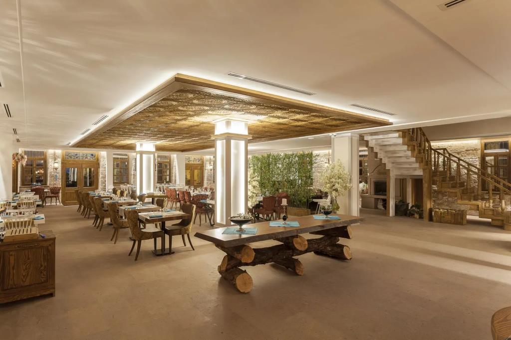 Orchis Hotel 0*