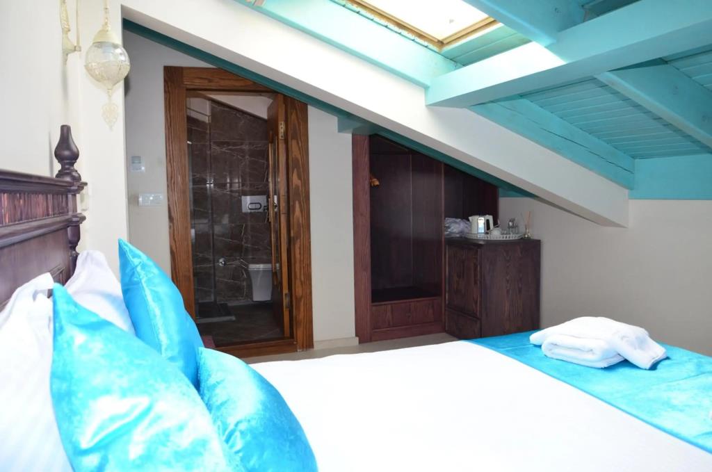 Orchis Hotel 0*