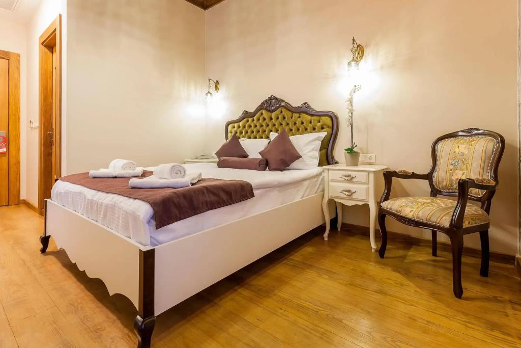 Orchis Hotel 0*