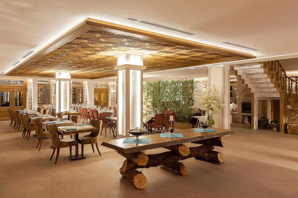 Orchis Hotel 0*