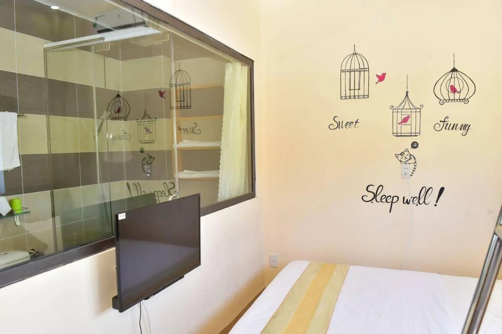 Sea View DN Hotel 2*