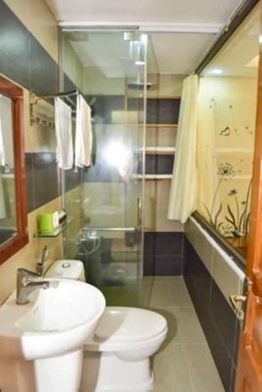 Sea View DN Hotel 2*