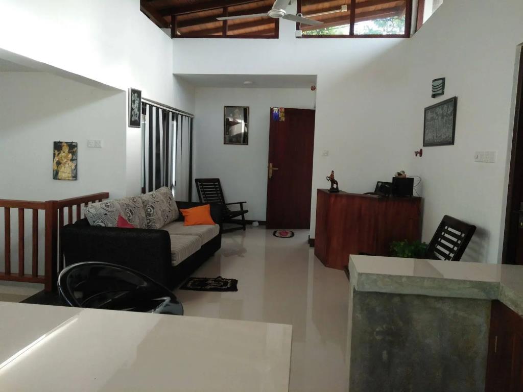 Aroma Villa 0*