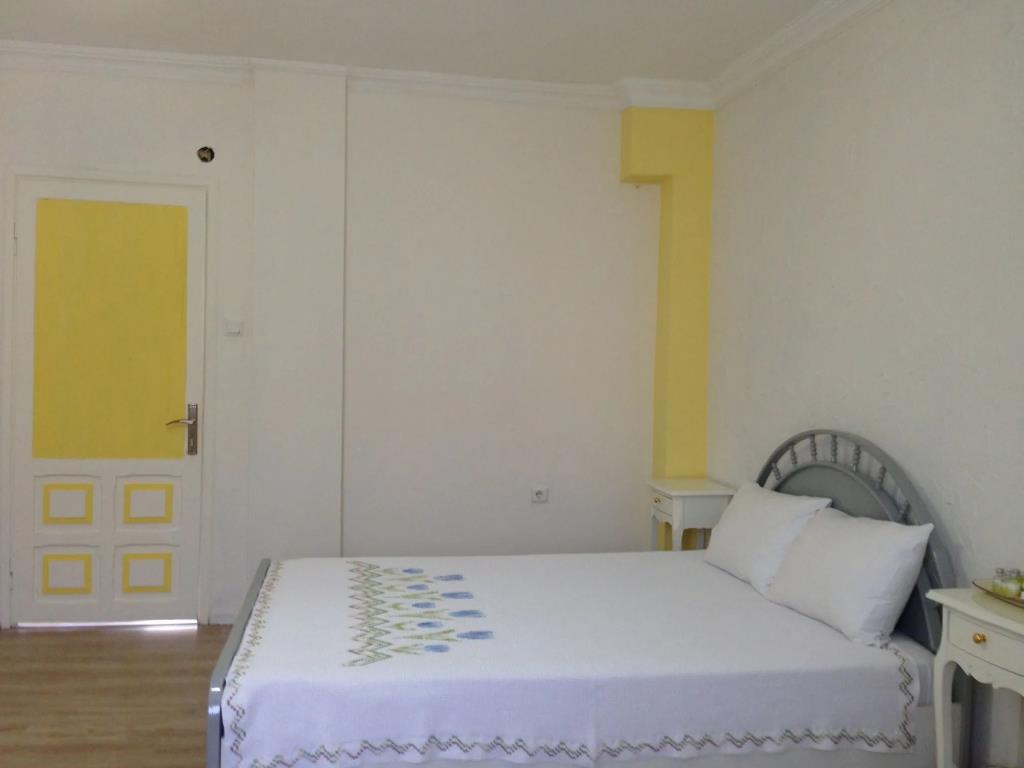 Zeren Alacat? Butik Otel 0*