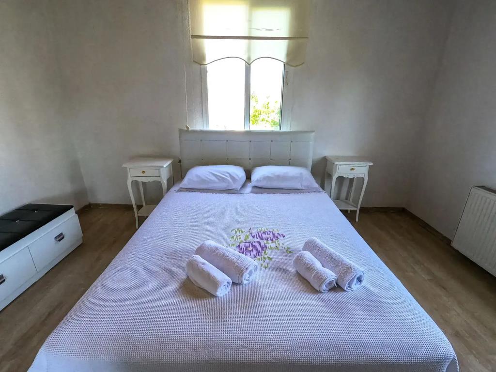 Zeren Alacat? Butik Otel 0*