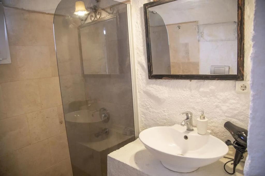 Zeren Alacat? Butik Otel 0*
