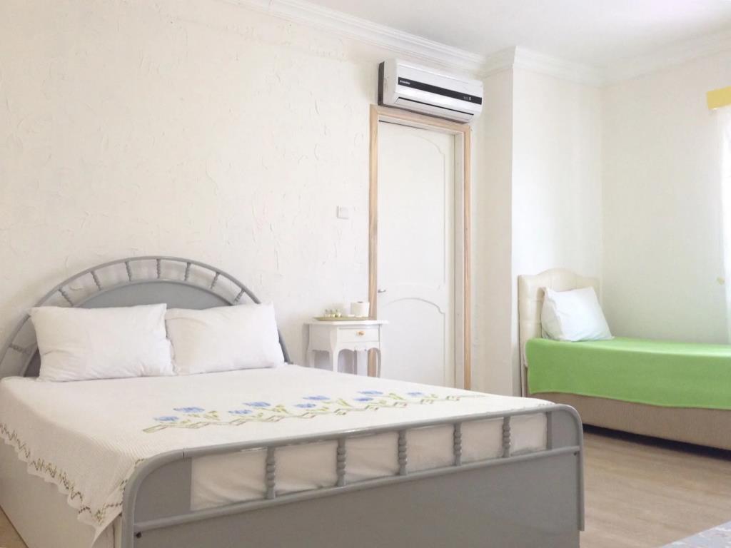 Zeren Alacat? Butik Otel 0*